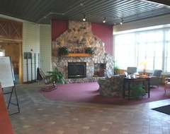 Khách sạn Hometown Inn And Suites Belle Plaine (Belle Plaine, Hoa Kỳ)