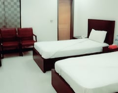 Hotel Family Lahore (Lahore, Paquistán)