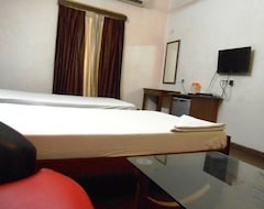 Hotel Jingle Inn (Kolkata, India)