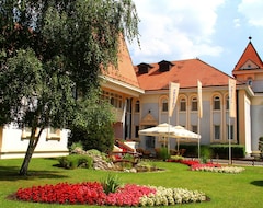 Hotel Prezident (Palić, Sırbistan)