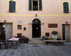 Hostel Ostello Francescano (Valfabbrica, Italija)