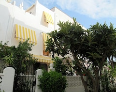 Koko talo/asunto Beautiful Private Villa With Wifi, Pool, A/c, Tv And Washing Machine (El Campello, Espanja)