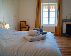 Cijela kuća/apartman Haut Oak Cottage In The Heart Of The Beaujolais Vineyard (Charentay, Francuska)