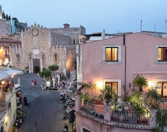 Huoneistohotelli Al Duomo Rooms & Flats (Taormina, Italia)