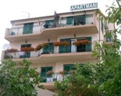 Toàn bộ căn nhà/căn hộ Jimy Apartments (Šibenik, Croatia)
