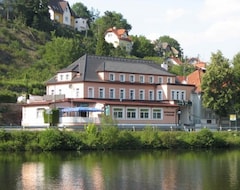 Hotel V Pivovare (Davle, Češka Republika)