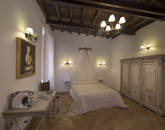 Hotelli Antica Dimora Donna Isabella (Rooma, Italia)