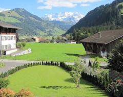Khách sạn Chalet-Hotel Alpenblick Wildstrubel (St. Stephan, Thụy Sỹ)
