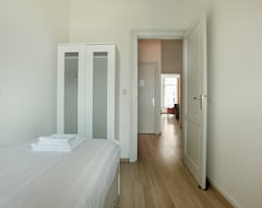 Khách sạn Stayci Serviced Apartments Grand Place (The Hague, Hà Lan)