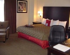 Khách sạn Hampton Inn & Suites Stamford (Stamford, Hoa Kỳ)