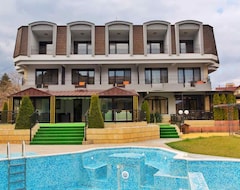 Family Hotel Paradise (Varna Çevresi, Bulgaristan)