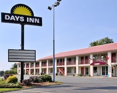 Hotel Knights Inn Oswego East (Oswego, USA)