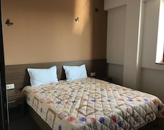 Хотел Iris (Пловдив, България)