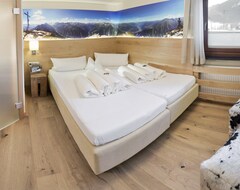 Hotel Guesthouse Oblasser (Mayrhofen, Austria)