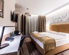 Hotel Perfect (Kraków, Poland)