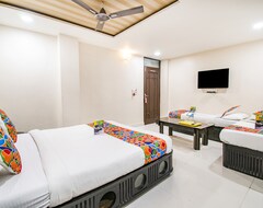 Hotel FabExpress Galaxy Bhanwar Kuan (Indore, India)