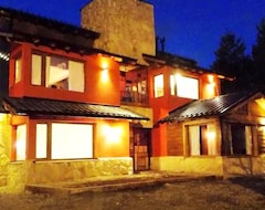 Khách sạn Kurtem Lodge (San Carlos de Bariloche, Argentina)