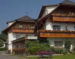 Hotel Bärnwirt (Moosburg in Kärnten, Austria)