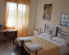 Bed & Breakfast Villa Santa Lucia (Civitavecchia, Italia)