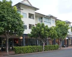 Khách sạn Mantra in the Village (Port Douglas, Úc)
