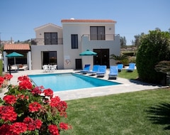 Hotel Platzia Holiday Beach Villas (Paphos, Cyprus)