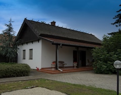 Toàn bộ căn nhà/căn hộ Szarka Ház Csongrád (Csongrád, Hungary)