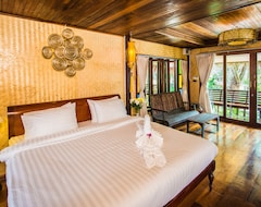Otel Bora Bora Villa Phuket (Phuket-Town, Tayland)