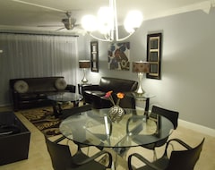 Casa/apartamento entero Modern Elegant Super Clean Condo/apartment/wifi, German Owner Lives In Orlando (Orlando, EE. UU.)