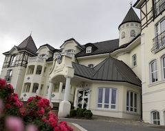 Schloss Hotel Holzrichter (Nachrodt, Germany)