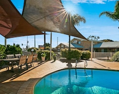 Khách sạn Sunray Motor Inn (Toowoomba, Úc)