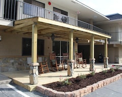 Khách sạn Fairbridge Inn & Suites Richmond Hill (Richmond Hill, Hoa Kỳ)