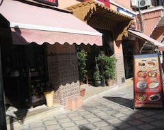 Khách sạn Riad Mabrouka (Marrakech, Morocco)