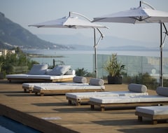 Hotel Ionian Eye Design Studios & Spa (Messongi, Greece)
