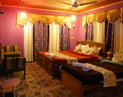 Hotel Pearl Continental (Srinagar, India)