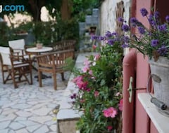 Toàn bộ căn nhà/căn hộ My Home, 2 Bedroom House With Bbq And Garden (Antipata, Hy Lạp)