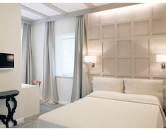 Bed & Breakfast Relais Torre Dei Torti - Luxury Bed and Breakfast (Cava Manara, Italija)
