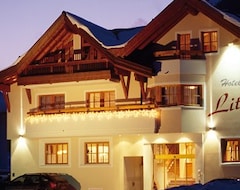 Khách sạn Hotel Garni Litzner (Ischgl, Áo)
