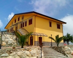 Khách sạn Uliveto Garden (Bagnara Calabra, Ý)