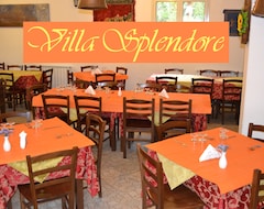 Khách sạn Villa Splendore (Cerda, Ý)