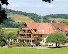 Khách sạn Landgasthof zum Schützen (Oberried, Đức)