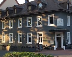 Khách sạn Hotel Schützen (Rastatt, Đức)