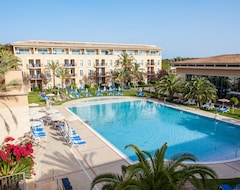 Hotel Grupotel Playa de Palma Suites & Spa (Playa de Palma, Spain)