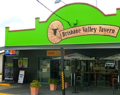 Entire House / Apartment Brisbane Valley Tavern Apartments (Fernvale, Australia)