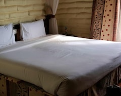 Khách sạn Hilton Taita Hills Safari Lodge (Taveta, Kenya)
