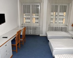 Hotel Pension Cologne (Cologne, Germany)