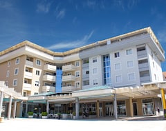 Hotel Magnolia (Tivat, Montenegro)