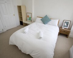 Cijela kuća/apartman Wilton Apartment - 2 Bedroom In A Great Location. (Bournemouth, Ujedinjeno Kraljevstvo)