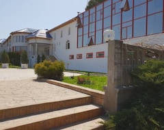 Hele huset/lejligheden Ghiocela (Motru, Rumænien)