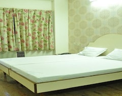 Khách sạn Akg Lodge (Kanchipuram, Ấn Độ)
