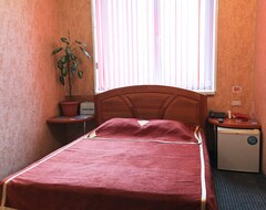 Hotelli Tri kita (Tscheljabinsk, Venäjä)